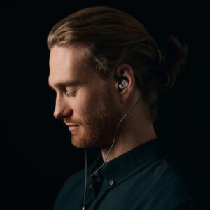 Sennheiser IE 600 Audiophile Wired in-Ear Monitors – TrueResponse Transducers for Balanced Sound, Dual-Resonator Chamber Technology, Detachable Cable with Flexible Ear Hooks, 2-Year Warranty