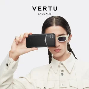 Ivertu Calfskin 5G Phone – Jade Black