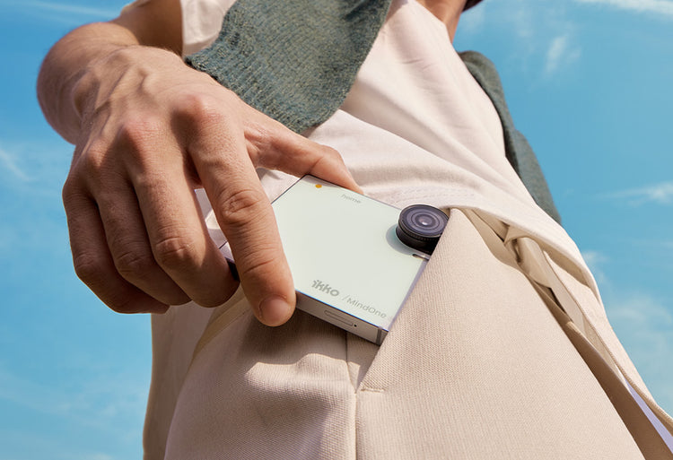MindOne Pro — AI Smartphone with AMOLED Display & 180° Rotating Camera