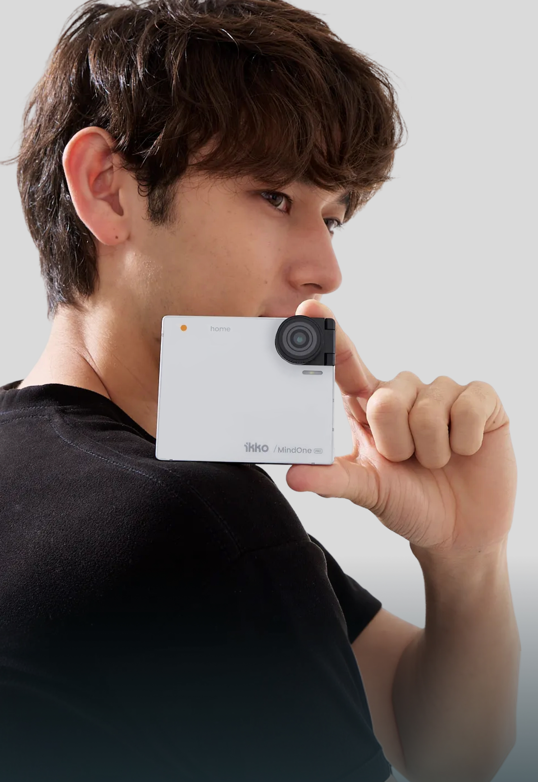 MindOne Pro — AI Smartphone with AMOLED Display & 180° Rotating Camera