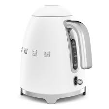 Smeg Stainless Steel Electric Kettle – 1.7L Fast-Boil, Cordless & Safe Design